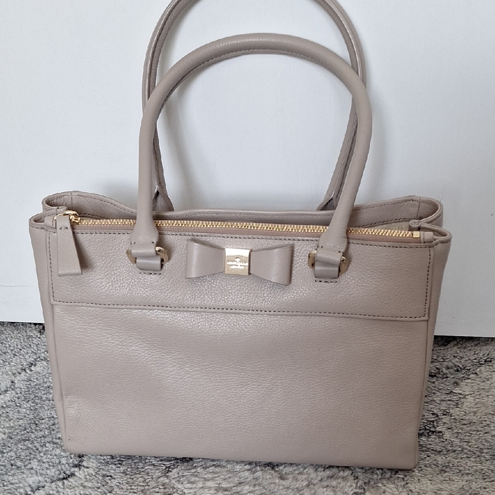 Kate Spade Leather Satchel With Bow EUC